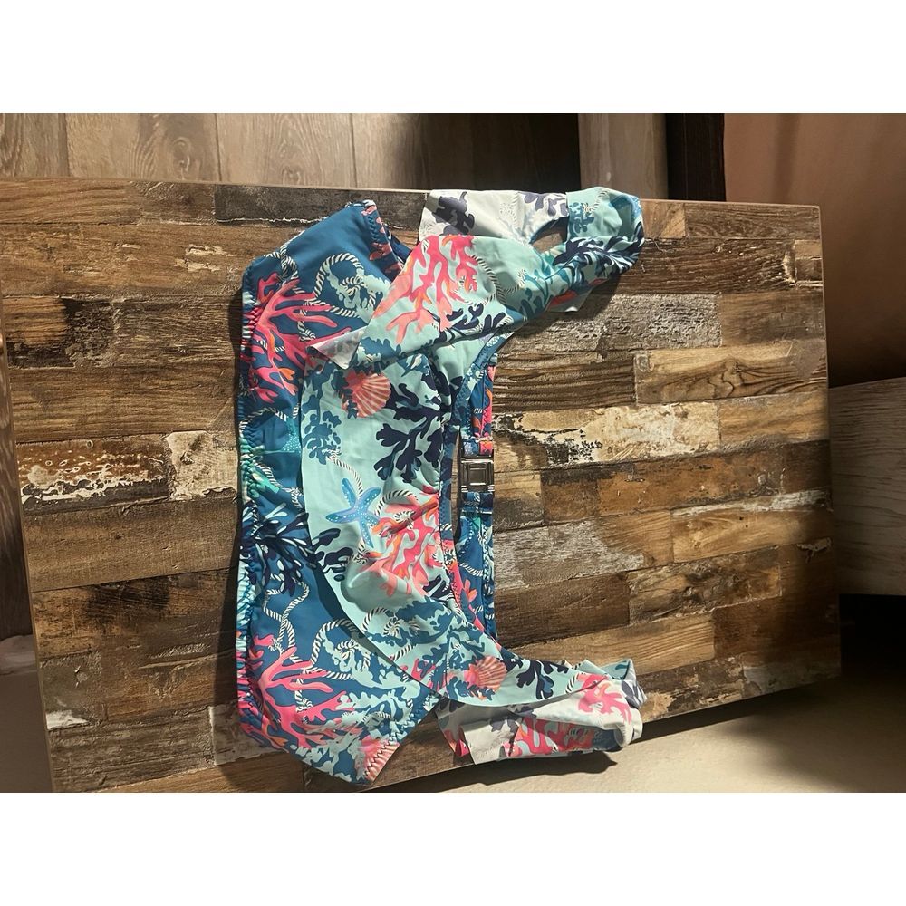 Vera Bradley women's bathing suit‎ top